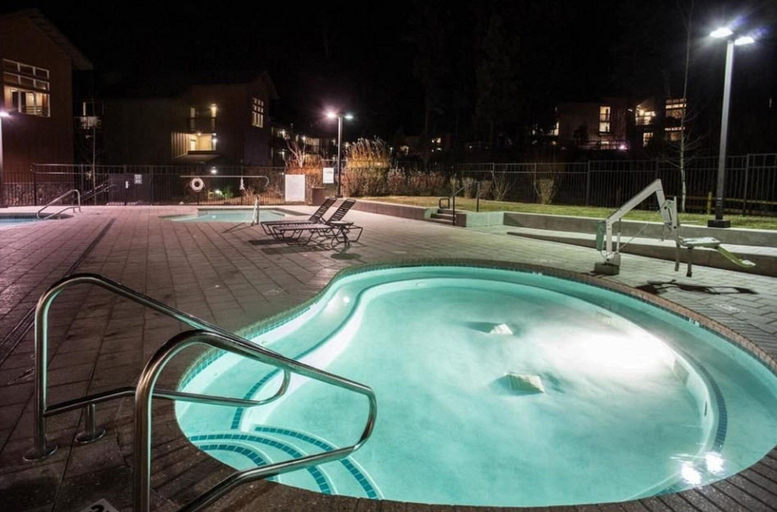 Sport & Beauty 5, Worldmark South Shore, Douglas
