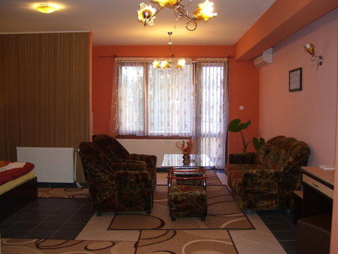Exterior & Views 2, Kestenite Family Hotel, Samokov