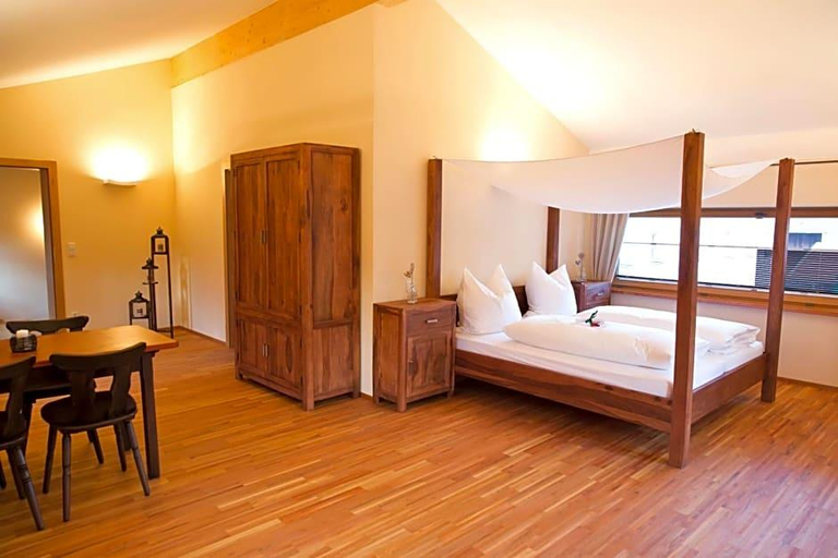 Bedroom 4, Gasthaus Murauer, Rottal-Inn