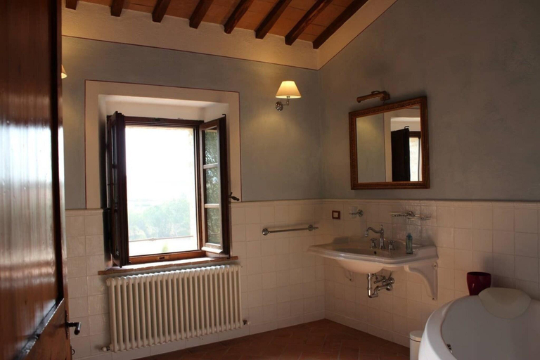 Bathroom 3, Cordella In Montalcino Wine Resort, Siena
