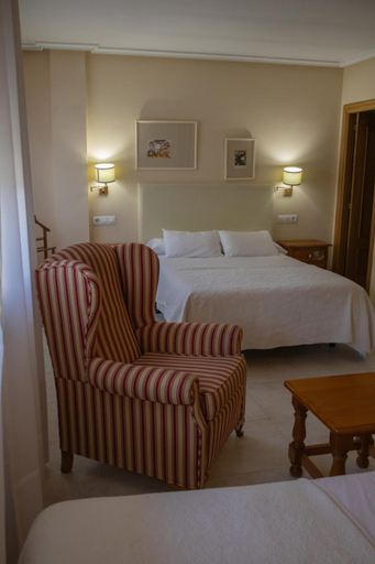 Bedroom 2, Hotel La Brañina, León
