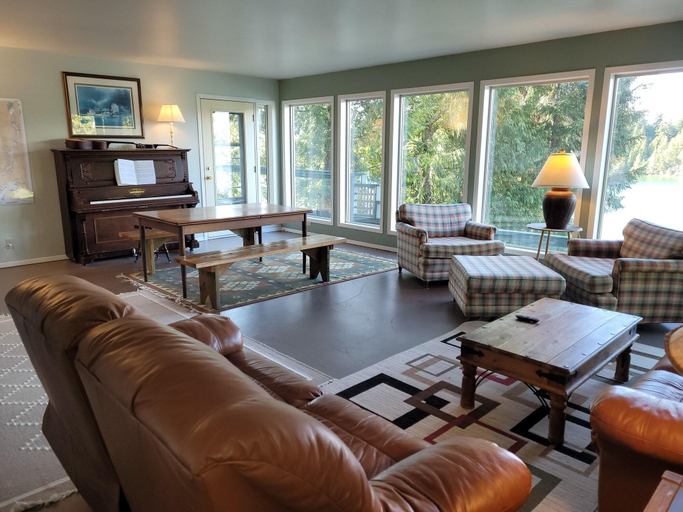 Bedroom 4, Argo's Landing, Alberni-Clayoquot