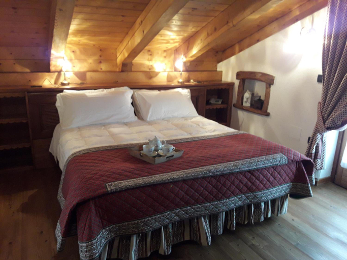 Bedroom 2, Hotel Lo Campagnar, Aosta