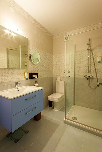Bathroom 4, Schwarzwaldhotel Sonne, Baden-Baden