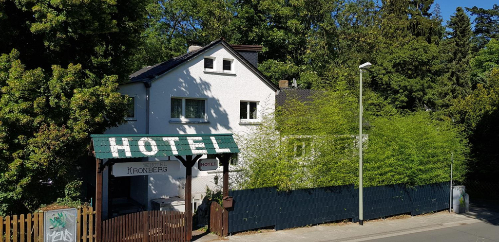General view 4, Hotel Kronberg, Hochtaunuskreis