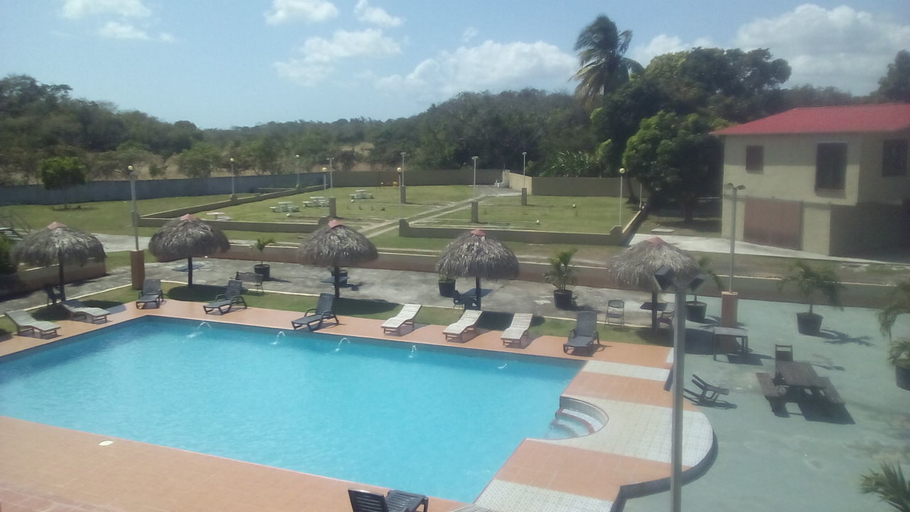 Pool 4, Express Inn Coronado & Camping, Chame