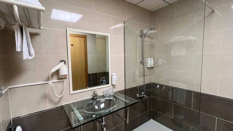 Room 5, B&B Hotel Tarragona Reus, Lleida