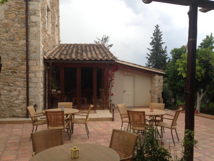 Food & Drinks 5, Pyrgos Of Mystra, Peloponnese