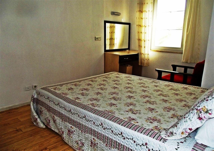 Bedroom 3, Dalyan Gurkan Apart Hotel, Ortaca