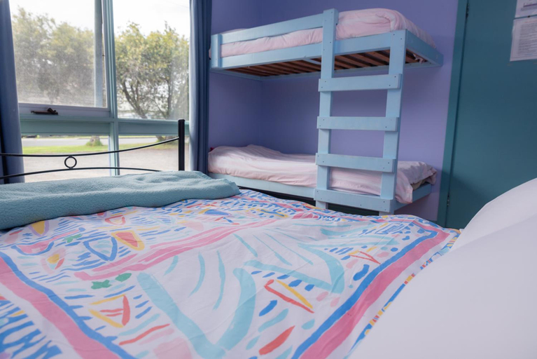 Bedroom 2, Anglesea Backpackers, Surf Coast - West