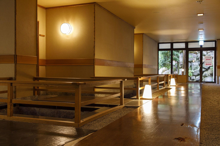 Public Area 2, Wakamiro, Hokuto