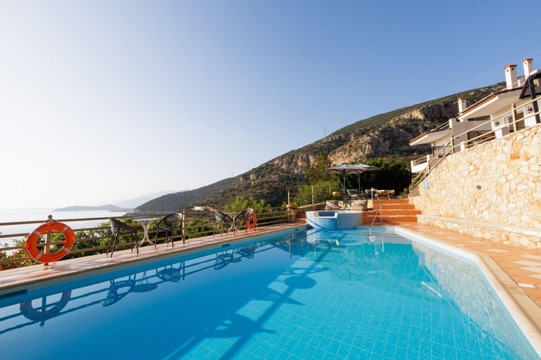 Pool 5, Blue Horizon Suites, Peloponnese