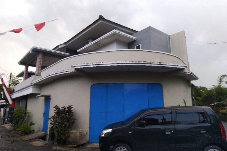 General view 2, Hotel O Spring Homestay, Jember