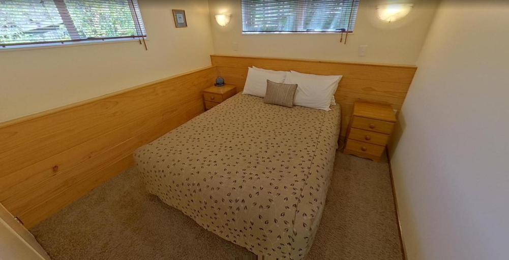 Bedroom 2, Creel Lodge, Taupo