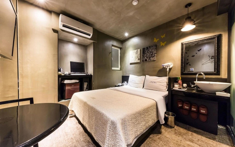 Bedroom 4, Seongbuk (Bomun-dong) Piano, Seongbuk
