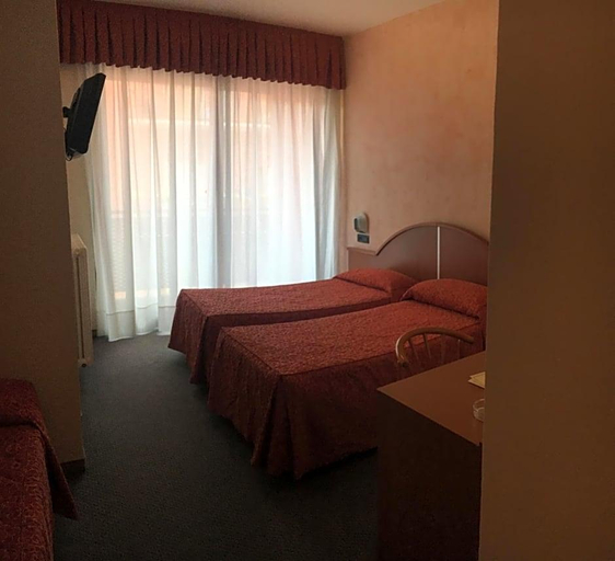 Bedroom 3, Albergo Valle D Oro, Bergamo