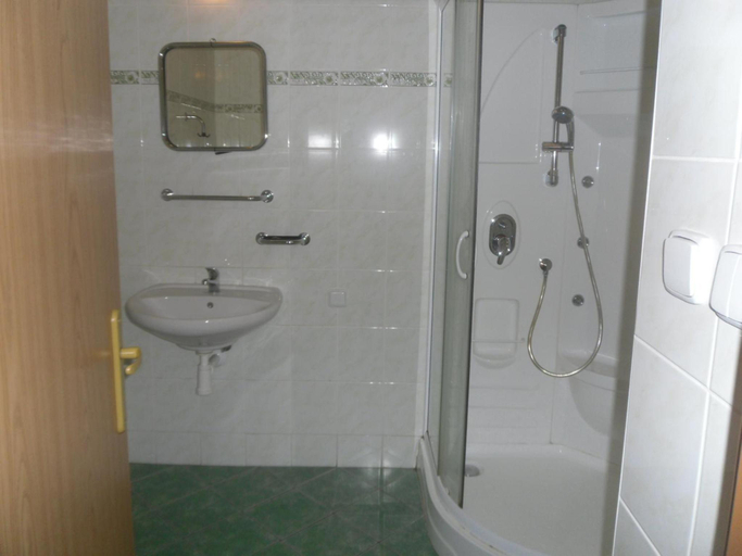 Bathroom 3, Hotel Grand, Jablonec nad Nisou
