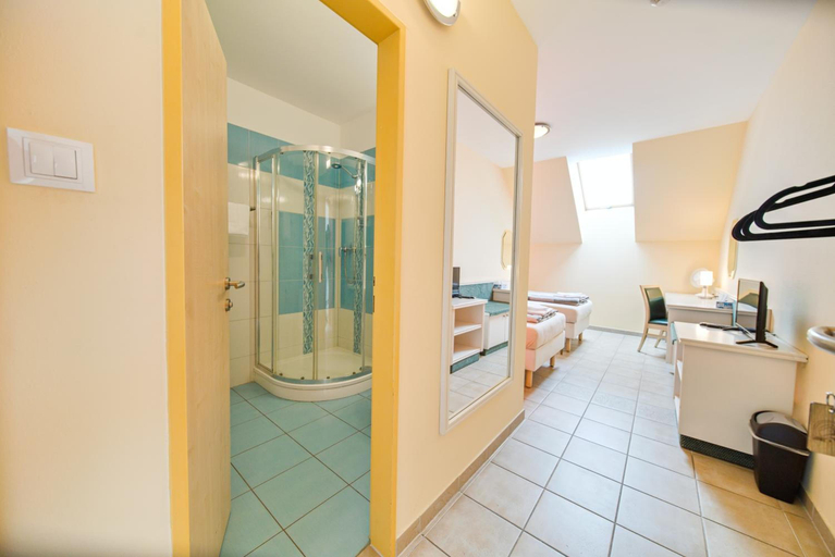 Bathroom 4, Penzion Putim, Písek
