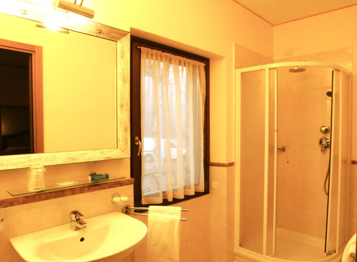 Bathroom 4, La Griglia Hotel, Como
