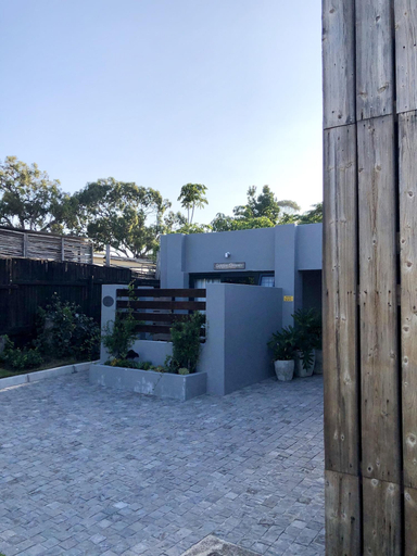 Others 5, Relaxed City Living, Nelson Mandela Bay