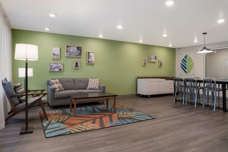 Public Area 3, Woodspring Suites Detroit Sterling Heights, Macomb