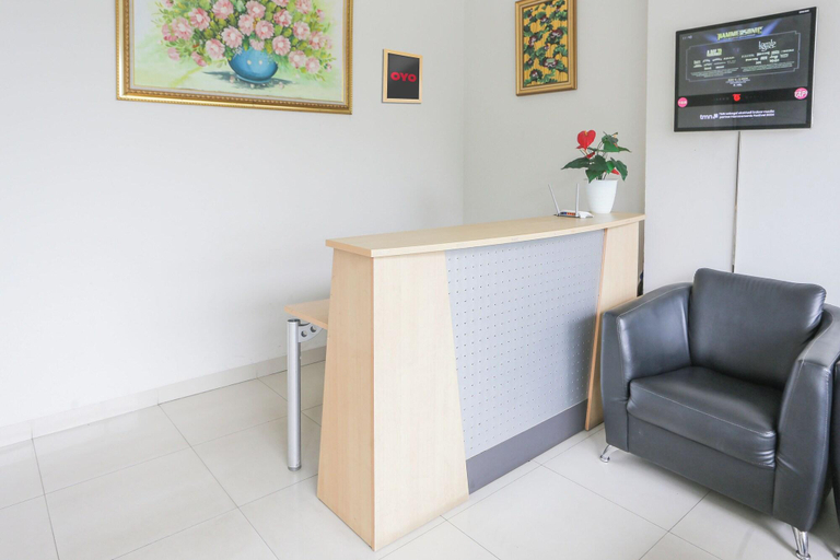 Lobby, Oyo 93948 Bunda Rachma Rooms, Depok