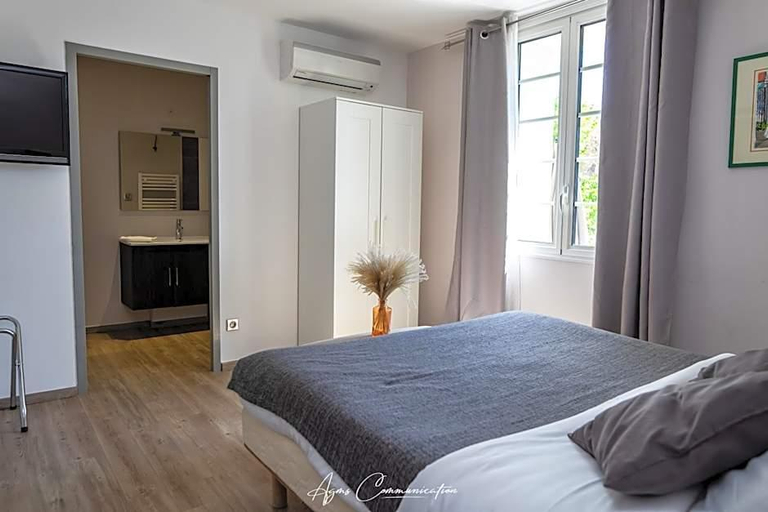 Bedroom 4, Logis Du Champ De Mars, Drôme