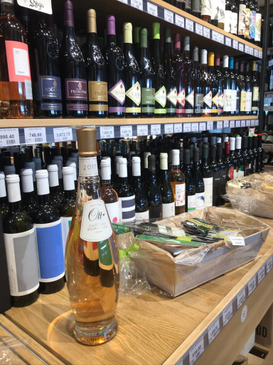 Food & Drinks 5, Korpa Deli Rooms, Novi Sad