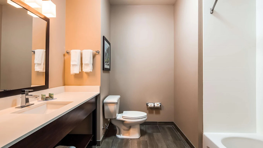 Room 5, False River Hotel, Pointe Coupee