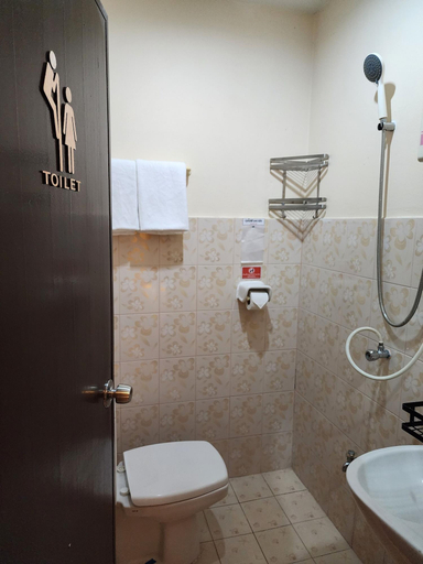 Bathroom 3, The Travellers House - Pet Friendly Accommodation, Saphan Sung