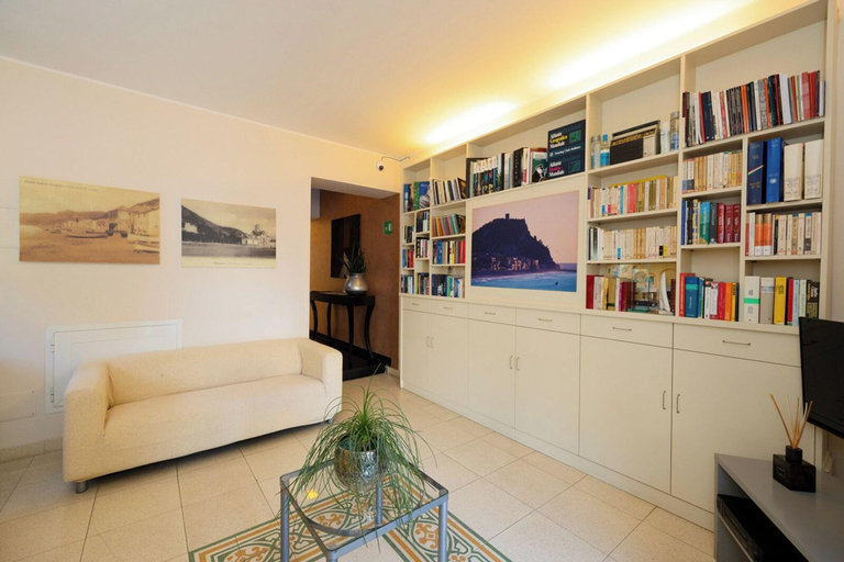 Public Area 4, Hotel Albatros Varigotti, Savona
