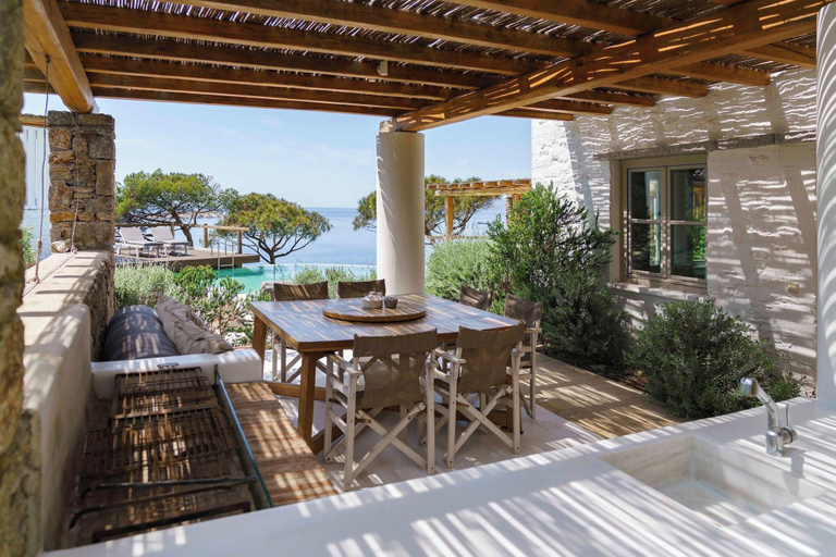 Bedroom 5, Cloud Blue, South Aegean
