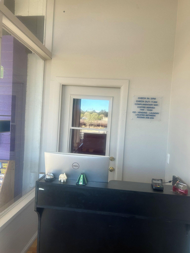 Public Area 3, INN ON 66, Coconino