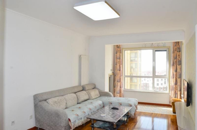 Room 2, Blessed Family Seaview Apartment 2 903, Qingdao
