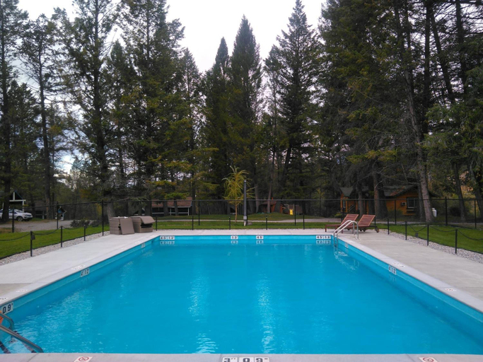 Sport & Beauty 5, Fairmont Mountain Bungalows, East Kootenay
