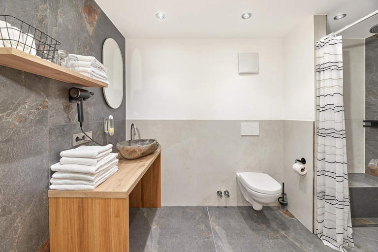 Bathroom 4, Beim Weinbauer, Cochem-Zell