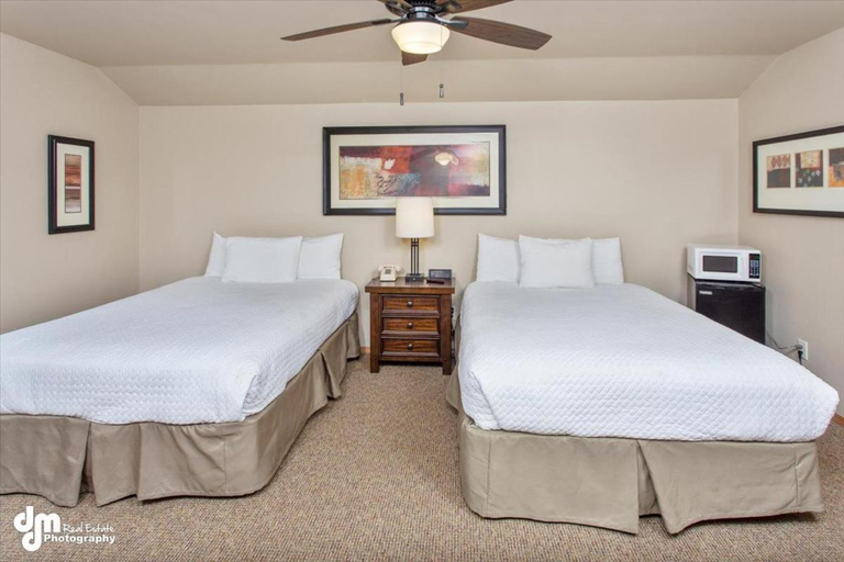 Bedroom 3, Kenai Airport Hotel, Kenai Peninsula