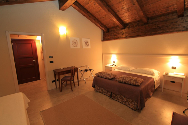 Bedroom 4, Albergo Della Ceramica, Cuneo