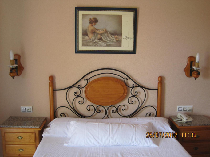 Bedroom 5, Hotel Caballo Negro, Cádiz