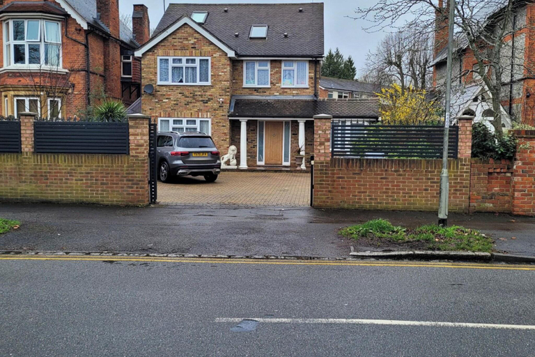 Exterior & Views 4, Cozy Central One Bedroom Flat, Reading