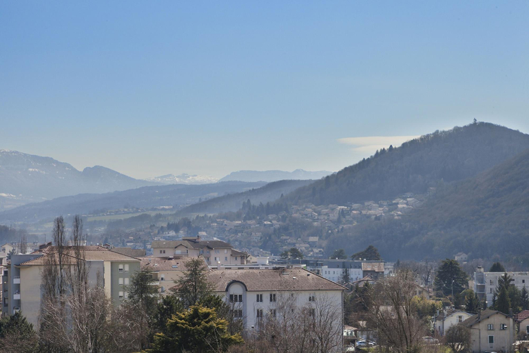 Bedroom 5, Annemasse Apparts, Haute-Savoie