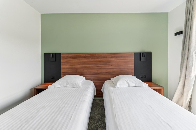 Bedroom 5, Hôtel Akena Pierrelaye, Val-d'Oise