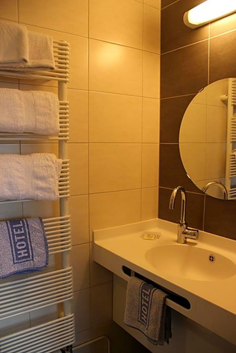 Room 5, Hv¥tel Restaurant Oberlv©, Bas-Rhin