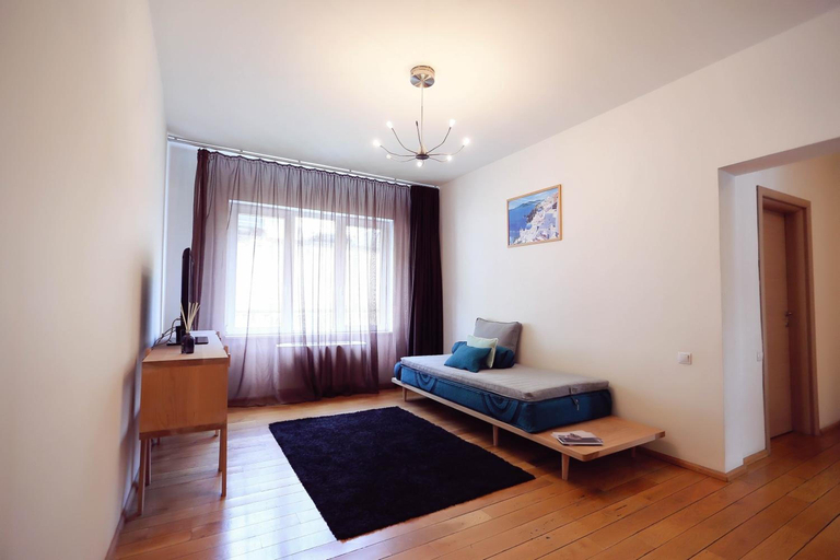 Exterior & Views 2, Living In Aparthotel, Oradea