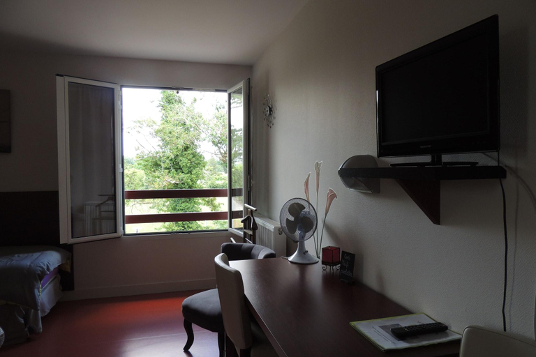 Bedroom 3, Auberge Denena Logis, Pyrénées-Atlantiques