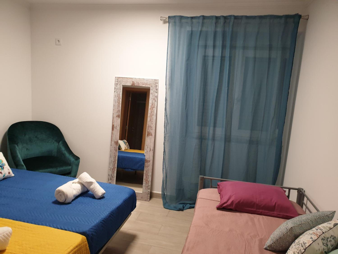 General view 3, Lisbon Hostel Terminal 4, Lisbon