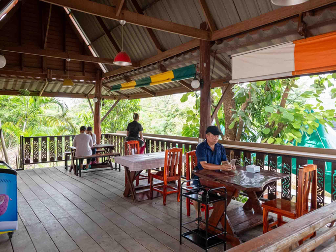 Food & Drinks 4, Chiw Rim Chon Resort Pak Chong, Pak Chong