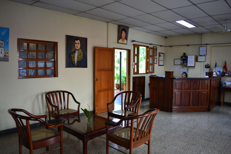 Public Area 2, Hotel Austria, León