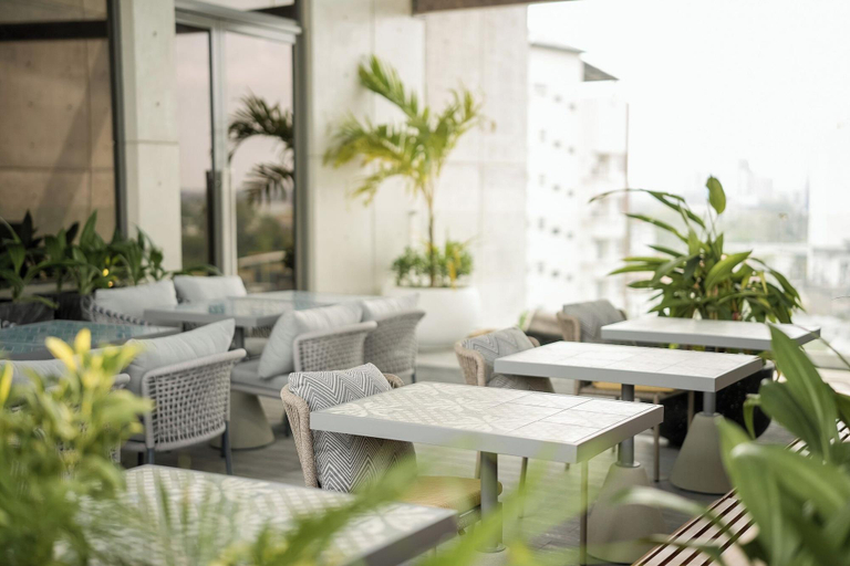 Food & Drinks 4, Sesaya Poshtel Bistro, Sri Jayawardanapura Kotte