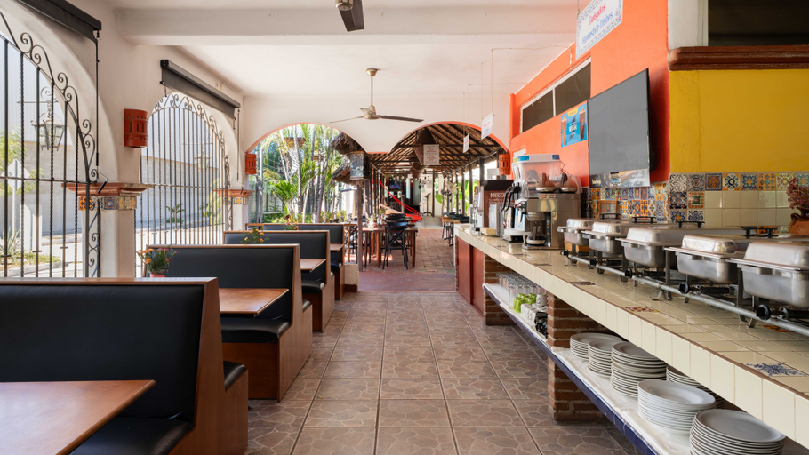 Restaurant 2, HOTEL CASA CHAHUE, Dist. Pochutla